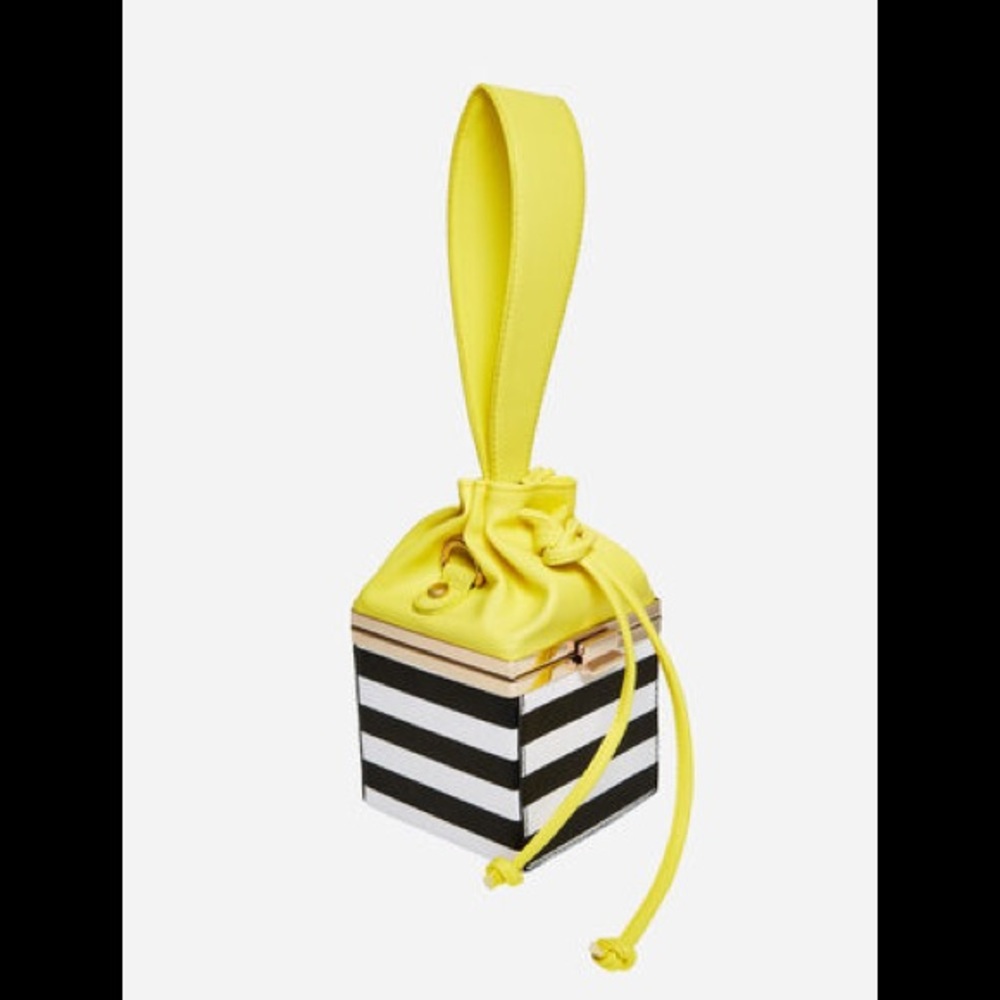 Brand New Bag, can be worn as crossbody